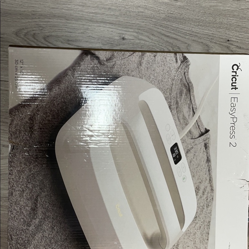 Cricut EasyPress 2 12”x10”
